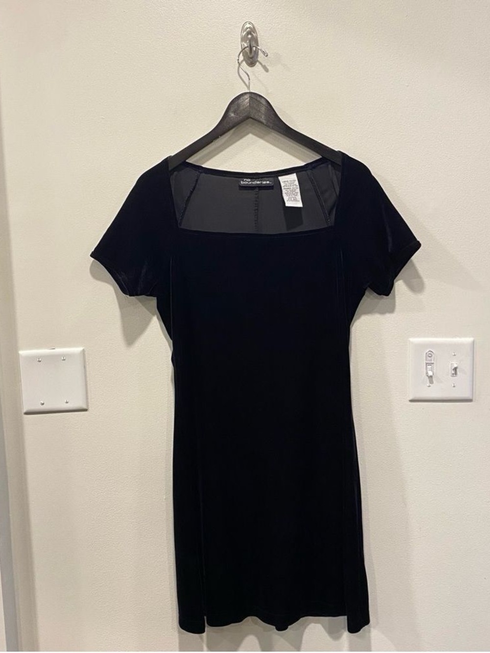 Black Velvet Short Sleeve Square Neck Dress